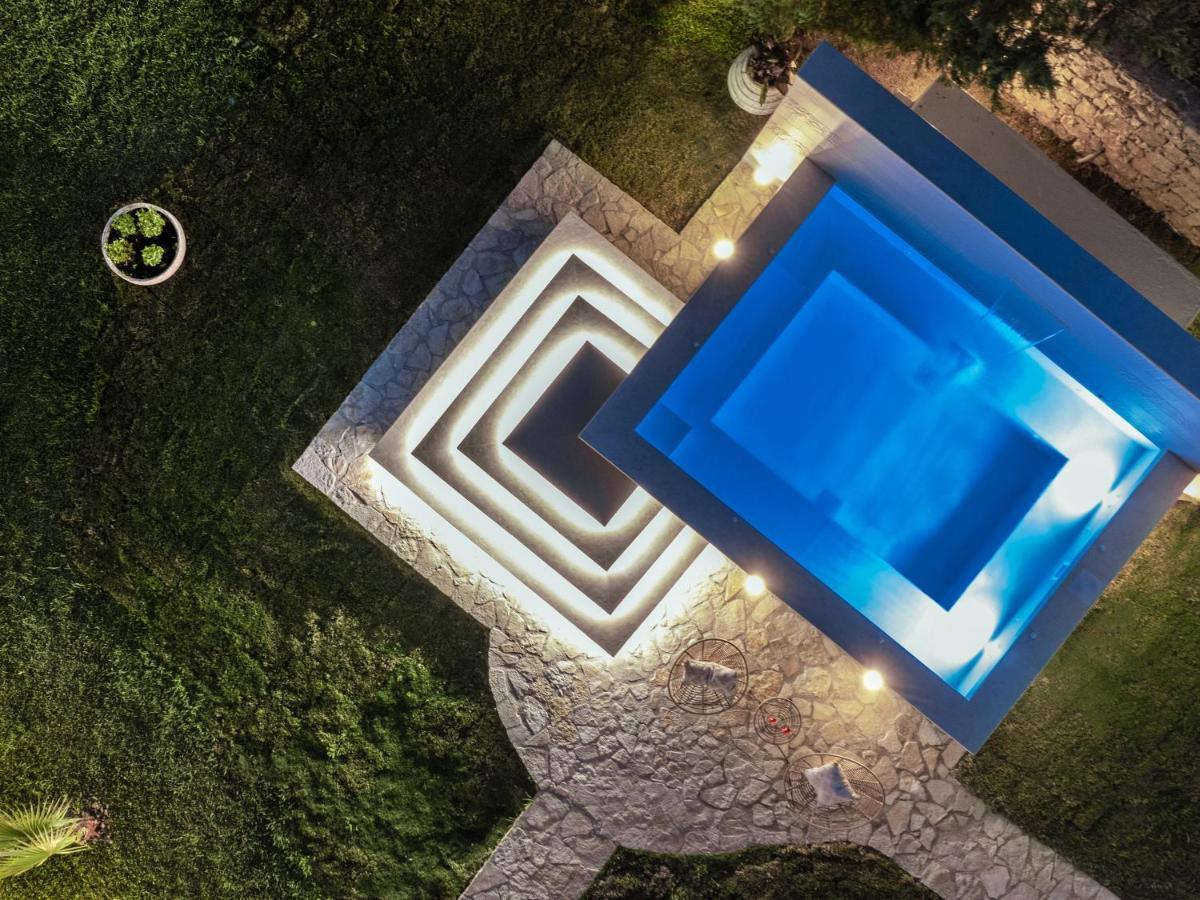 Amalthia Villa Mouzákion Exteriér fotografie