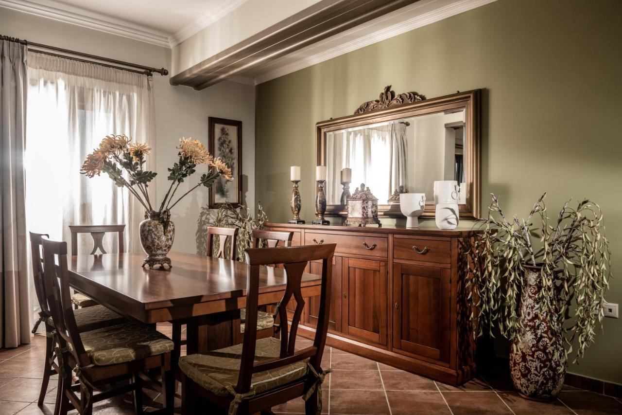 Amalthia Villa Mouzákion Exteriér fotografie